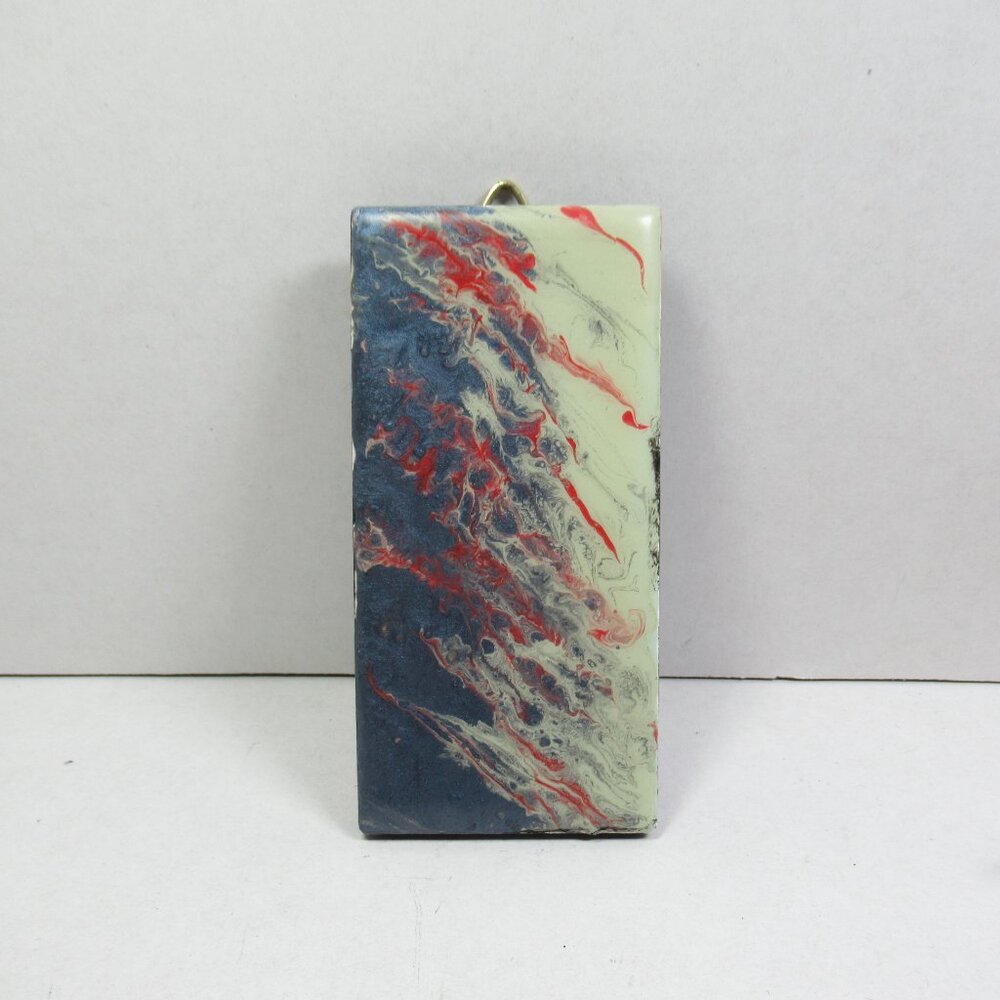 Hanging art tile